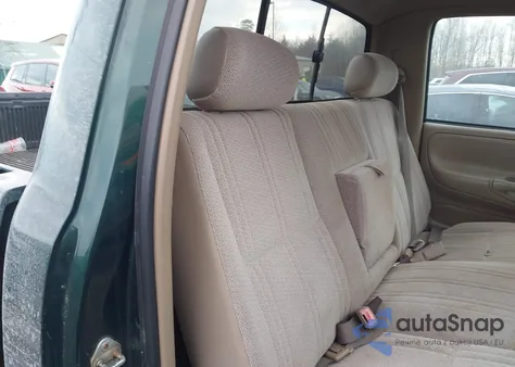 2003 Toyota Tundra from USA, damaged, VIN 5TBJN32123S415845